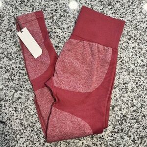 DOYOUEVEN Seamless Red Leggings Size Large